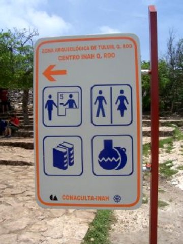 Tulum_sign